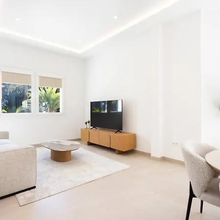 Sunnyland Luxury Santacruz Βίλα *